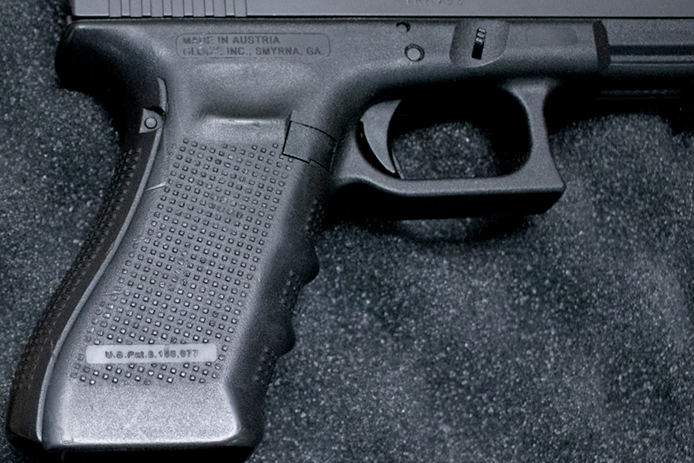 GLOCK 17 Gen4 9mm Police Trade-in Pistol (No Magazine Included)